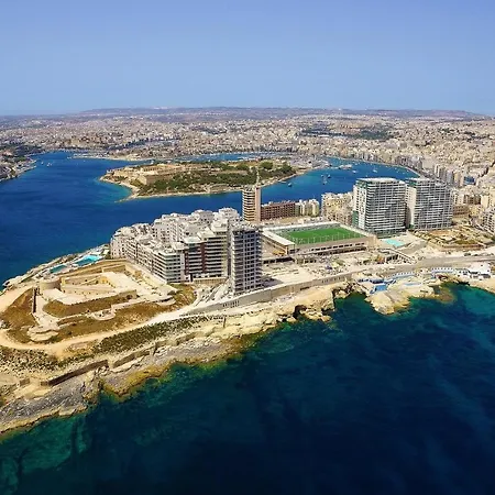 Location 1 Bedroom With Terrace * Sliema