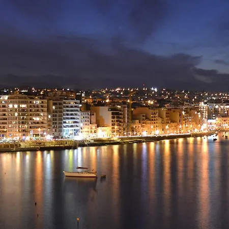 Location 1 Bedroom With Terrace By Buena Vista Sliema