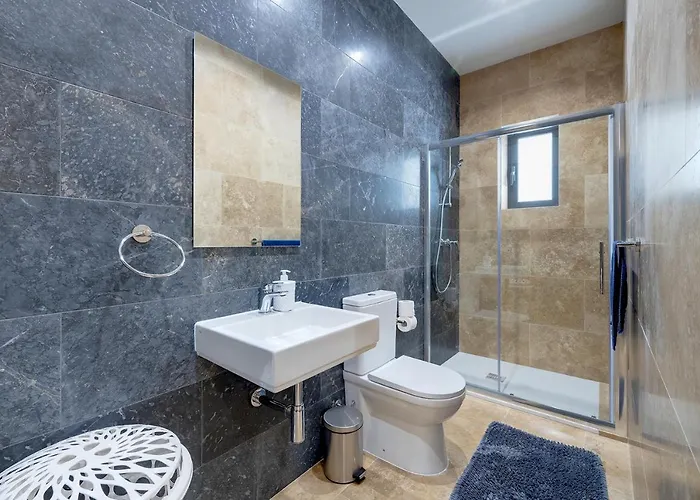 Location 1 Bedroom With Terrace Sliema