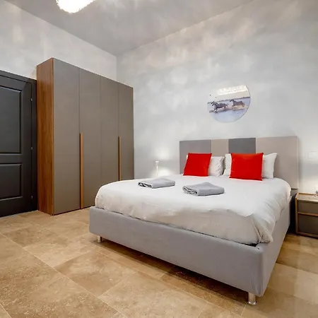 Daire Location 1 Bedroom With Terrace Sliema